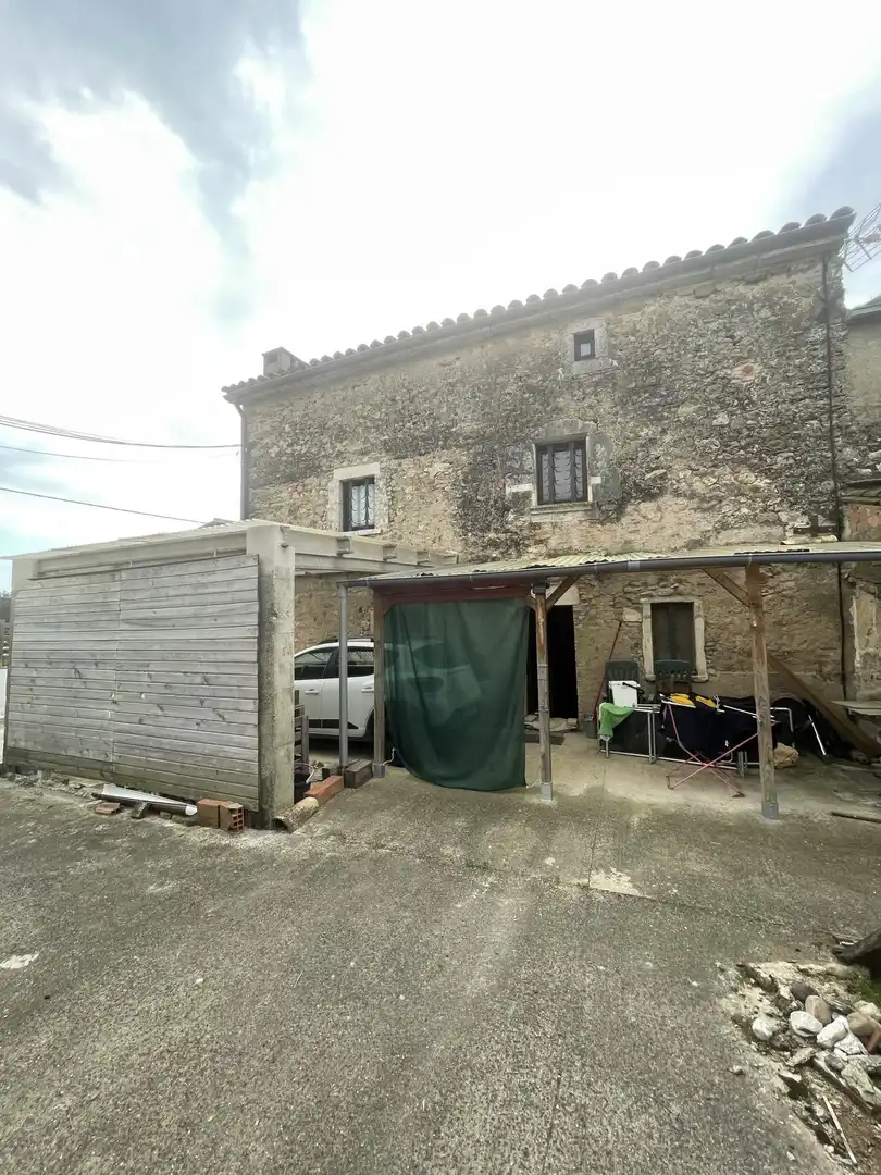 Exterior view of Country homes for sale in Banyoles