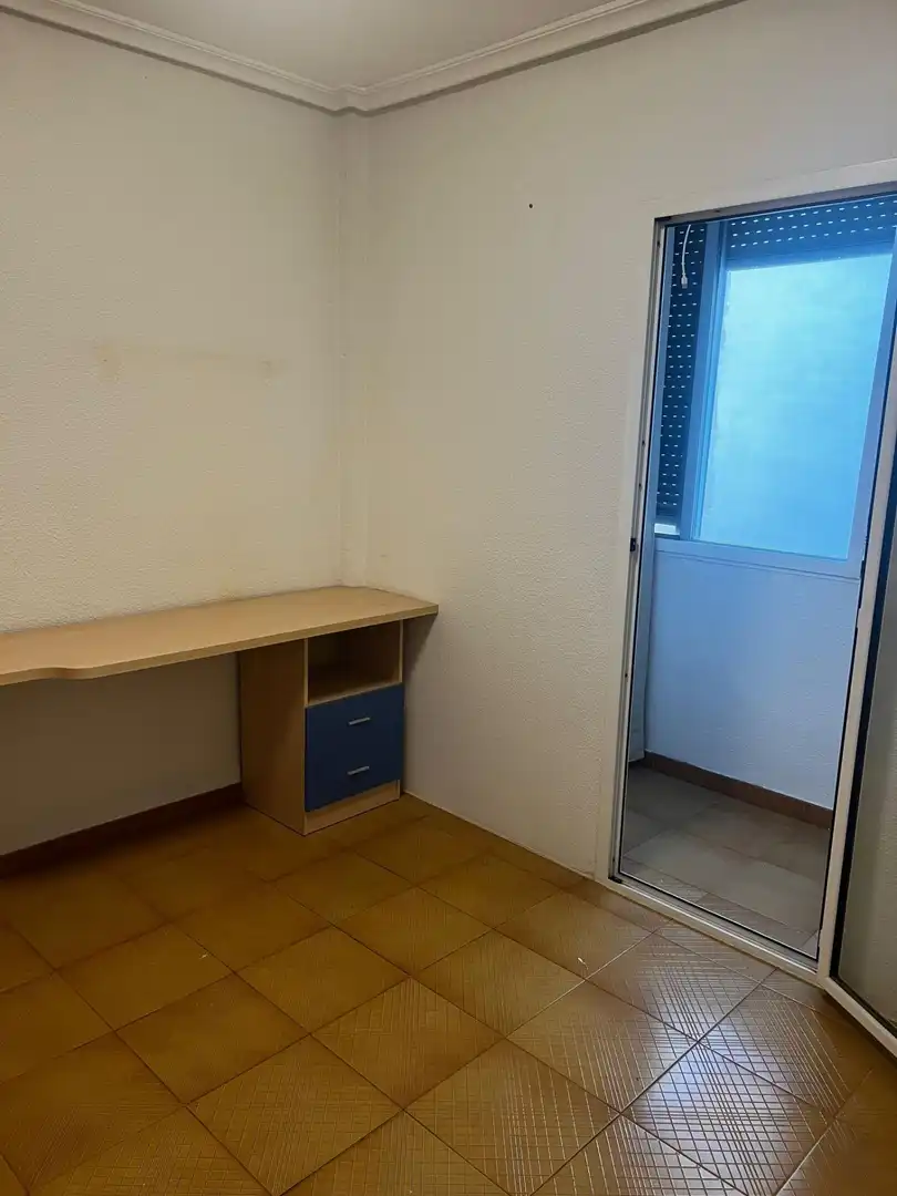 Piso de alquiler en Sector V