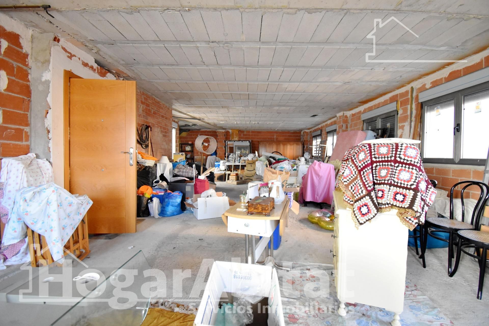 Oficina en venta en Tavernes de la Valldigna con Calefacción