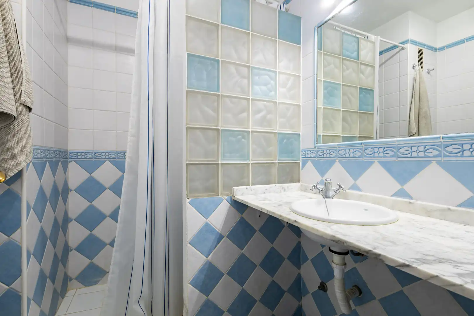 Baño de Piso en venta en Radazul