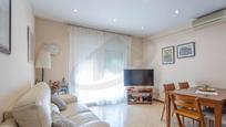 Living room of Flat for sale in Sabadell  with Air Conditioner and Balcony