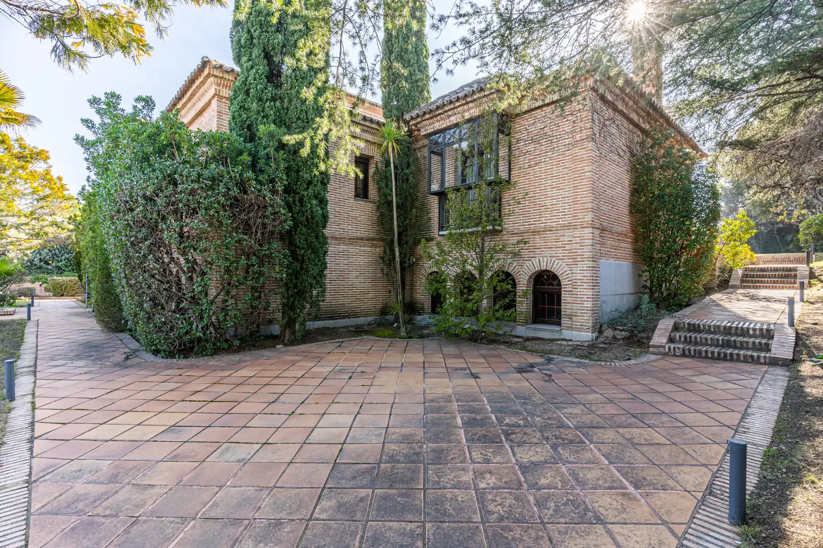 Vista exterior de Casa o chalet en venta en Las Rozas de Madrid con Aire acondicionado, Calefacción y Jardín privado