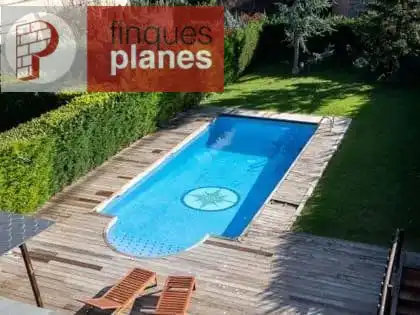 Piscina de Casa o xalet en venda en La Seu d'Urgell amb Jardí privat, Terrassa i Traster