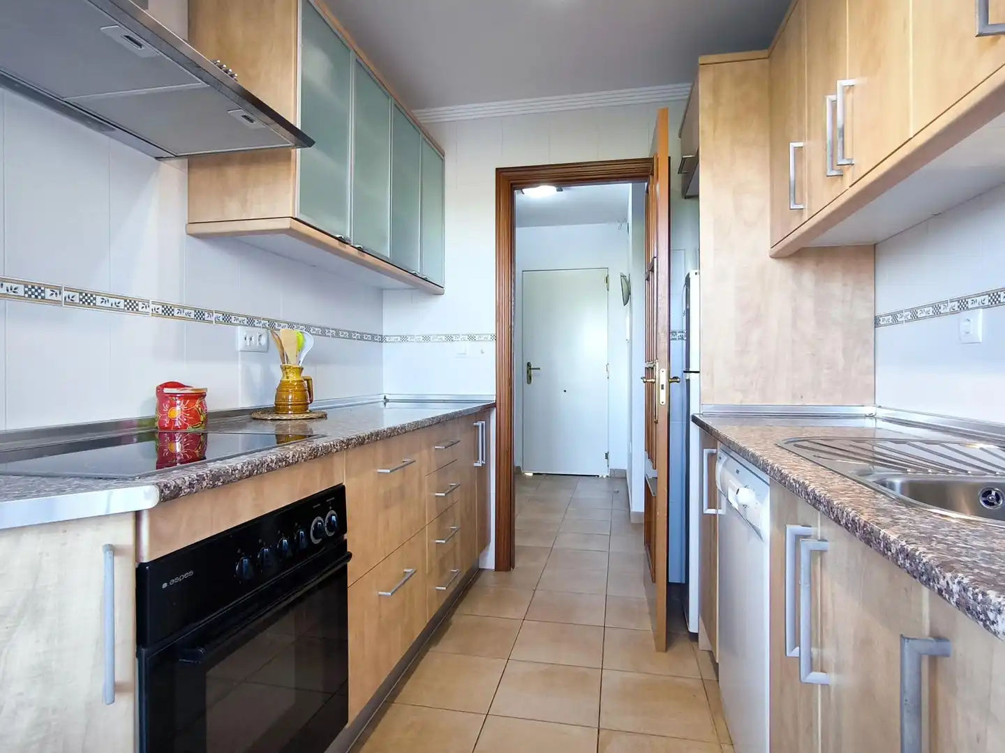 Cocina de Apartamento en venta en Ayamonte con Terraza, Amueblado y Piscina comunitaria