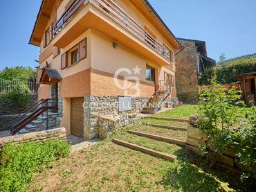 Maison avec jardin à vendre à Camí Mas de Munt