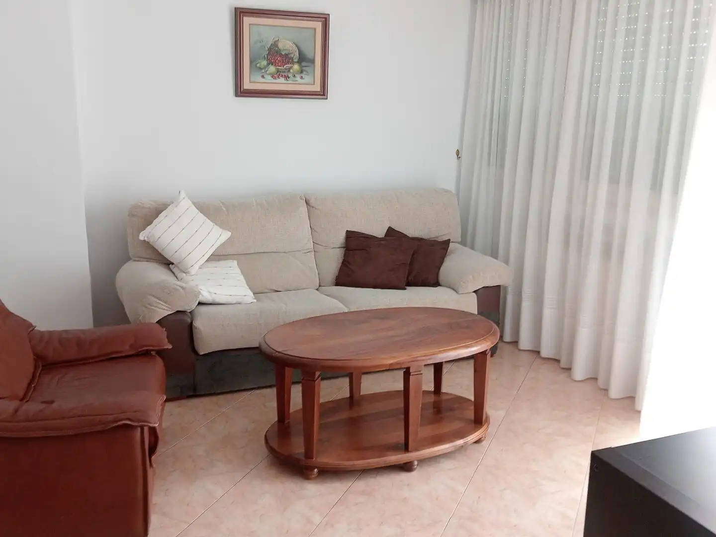 Sala d'estar de Casa o xalet de lloguer en Ávila amb Calefacció, Terrassa i Moblat