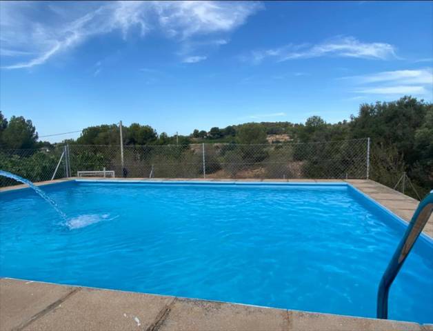 Casa-chalet en Venta en Casco Urbano