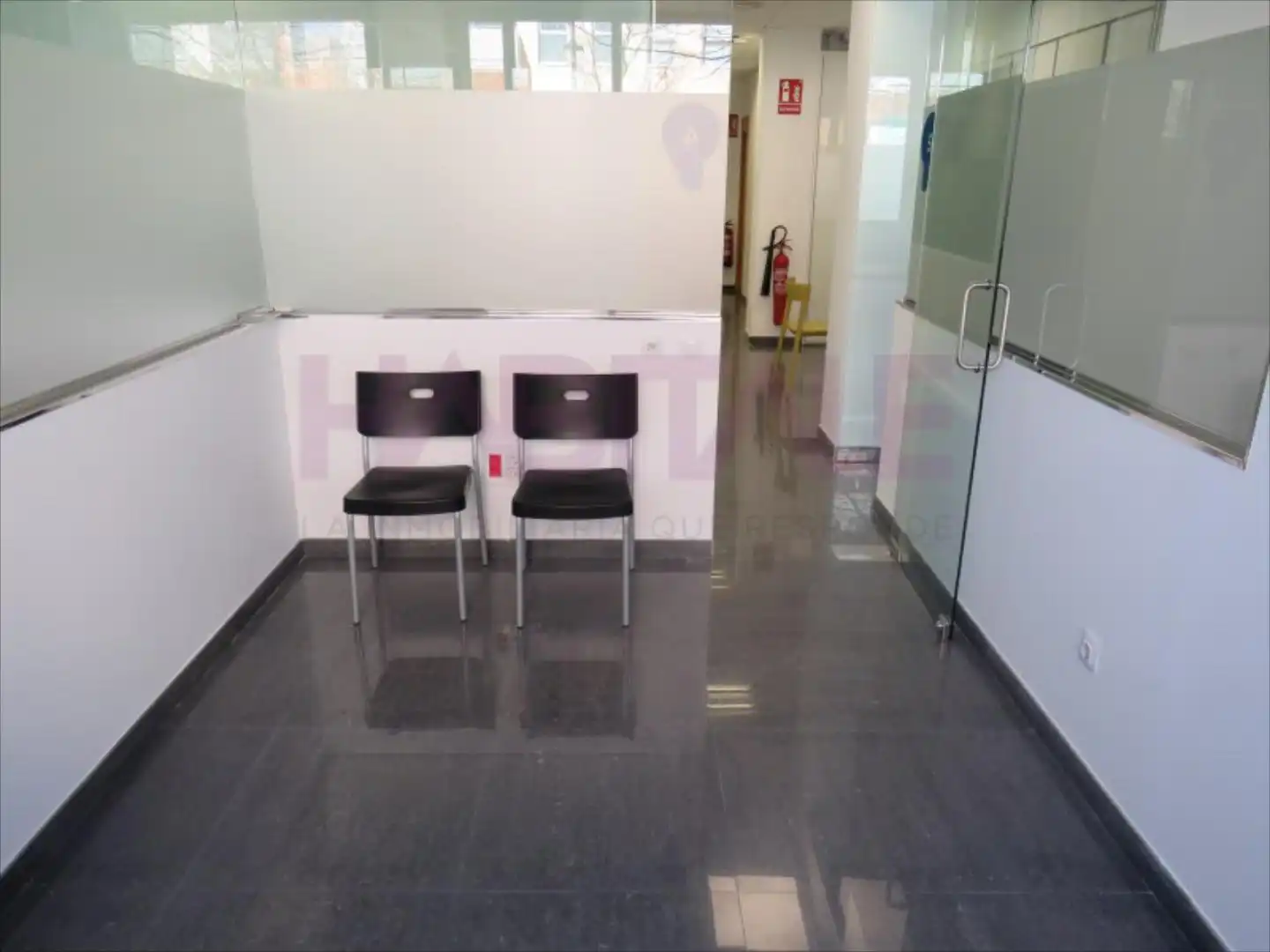 Oficina de alquiler en Rosales del Canal