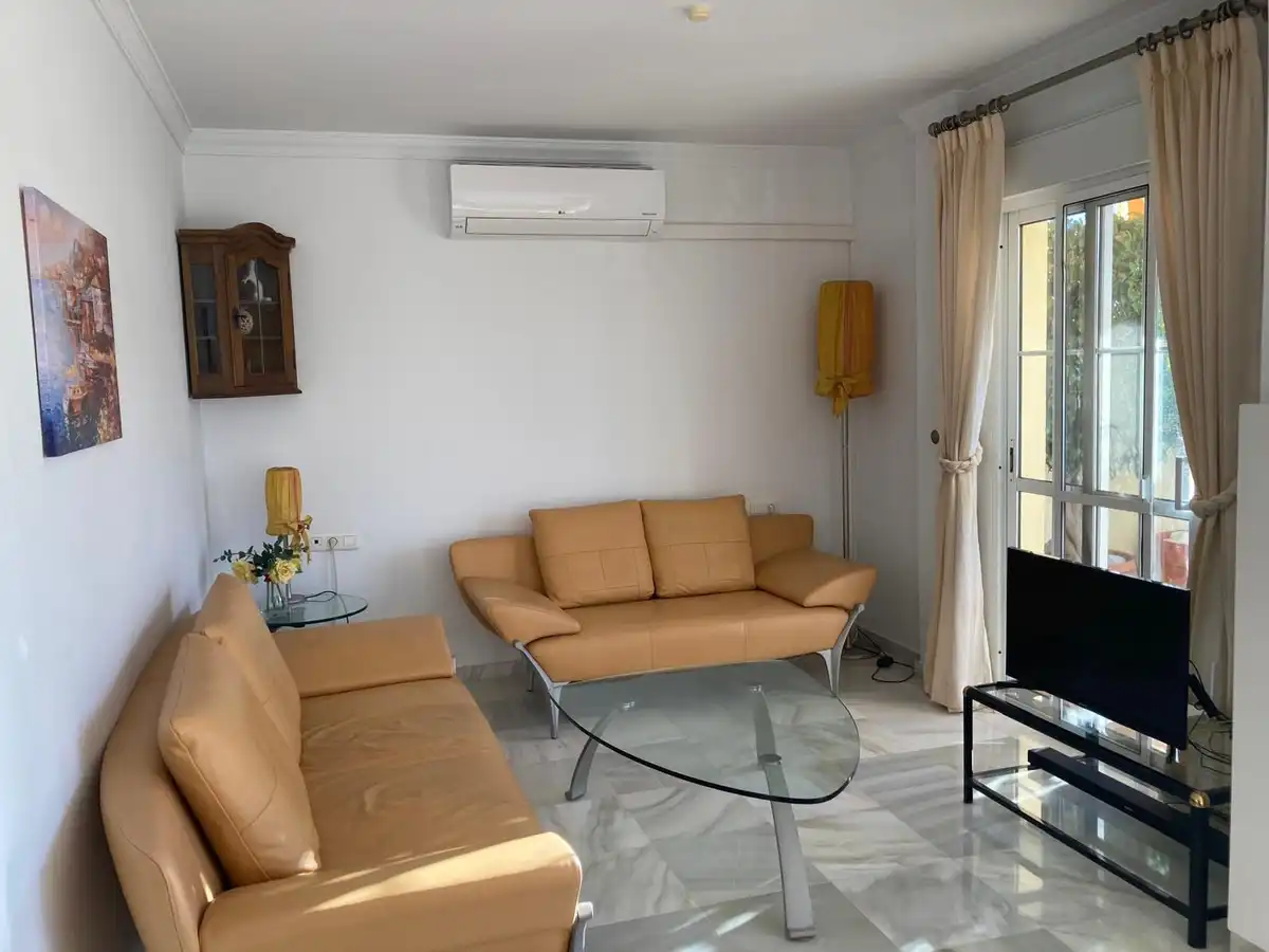 Sala d'estar de Àtic en venda en Torrox amb Aire condicionat i Terrassa