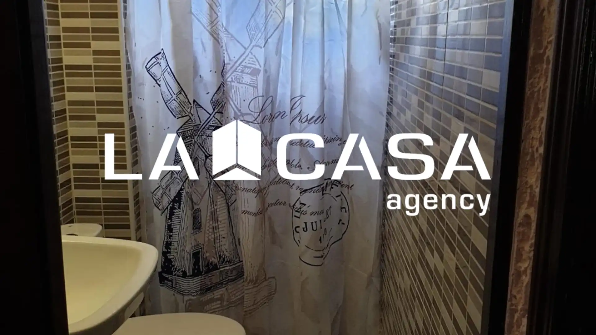 Flat for sale in  Sevilla Capital