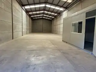Fabrikhallen zur Miete in Avenida Costa Rica, 111, Cabanes
