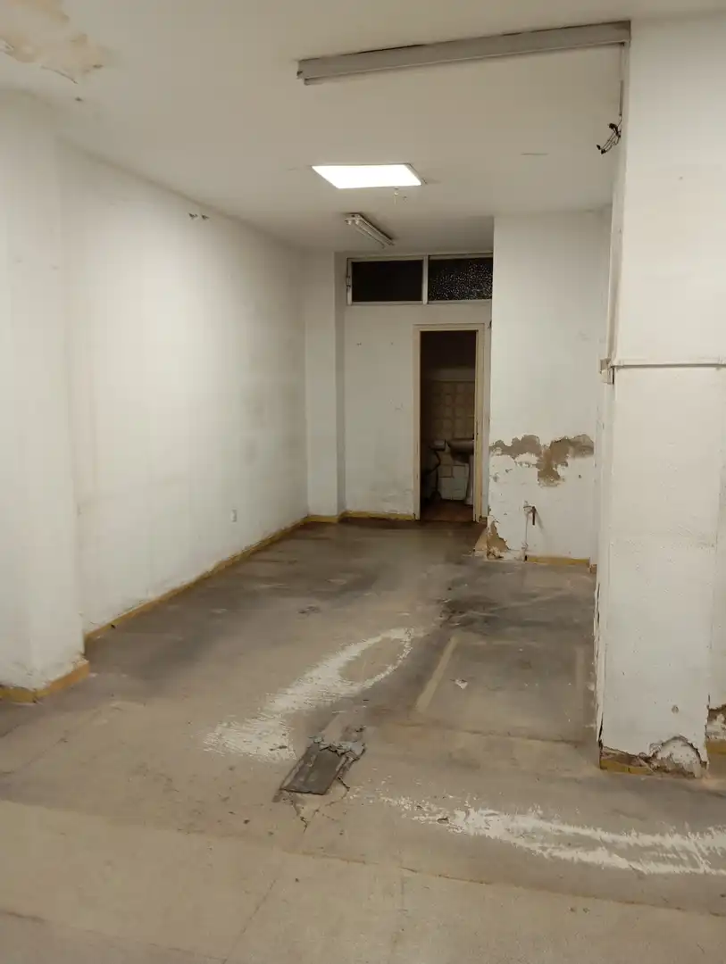 Gewerbefläche zur Miete in Calle Rafael Lucenqui 14, imagen 5