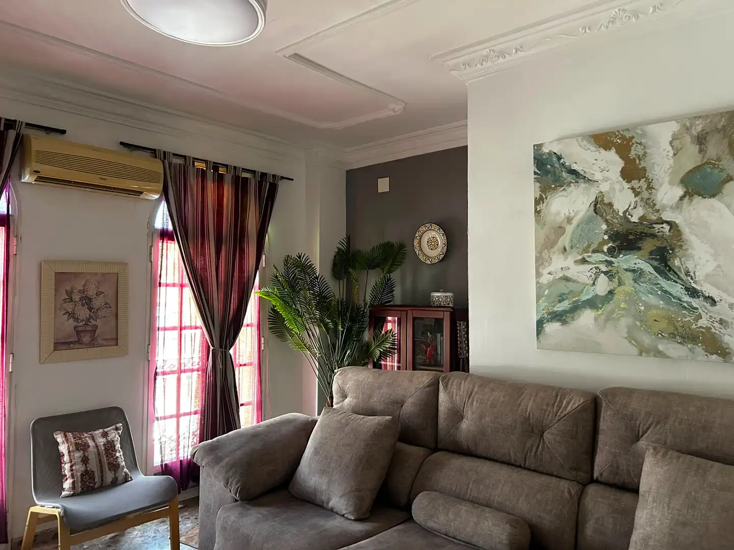 Sala de estar de Piso en venta en Los Palacios y Villafranca con Balcón