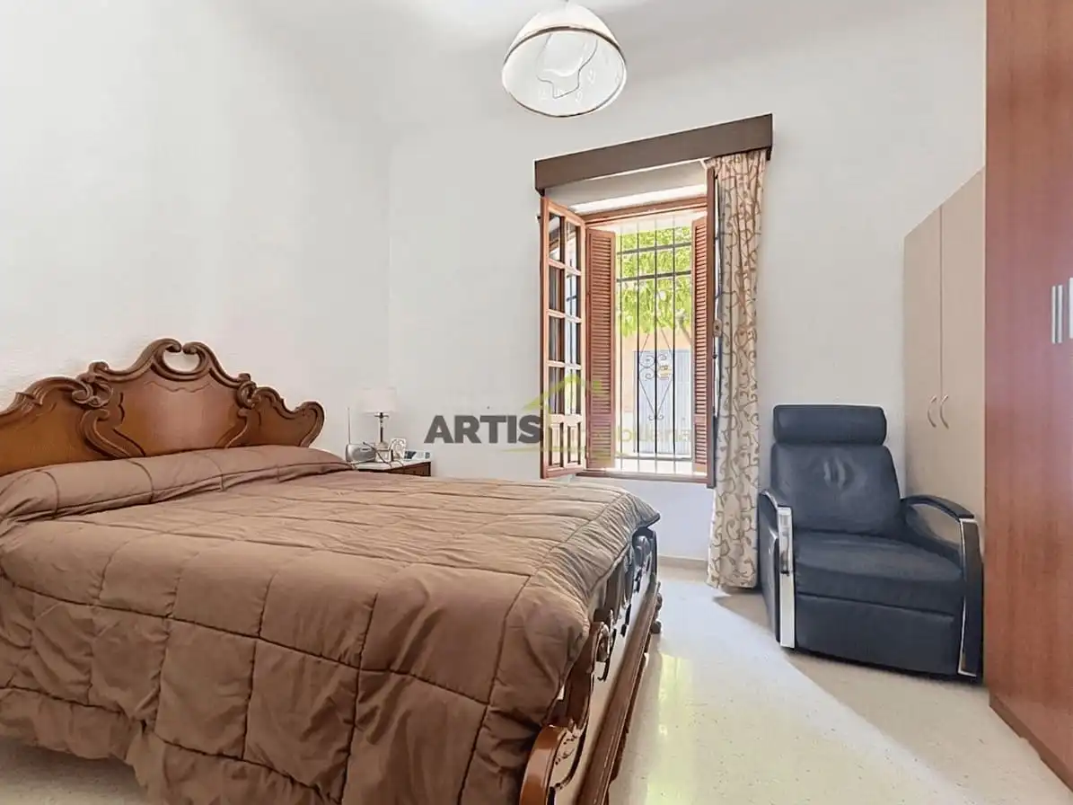 Habitación de Casa o chalet en venta en Puente Genil con Aire acondicionado, Terraza y Trastero