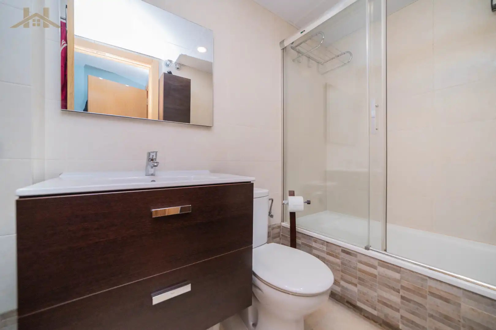 Baño de Piso en venta en Móstoles con Aire acondicionado y Trastero