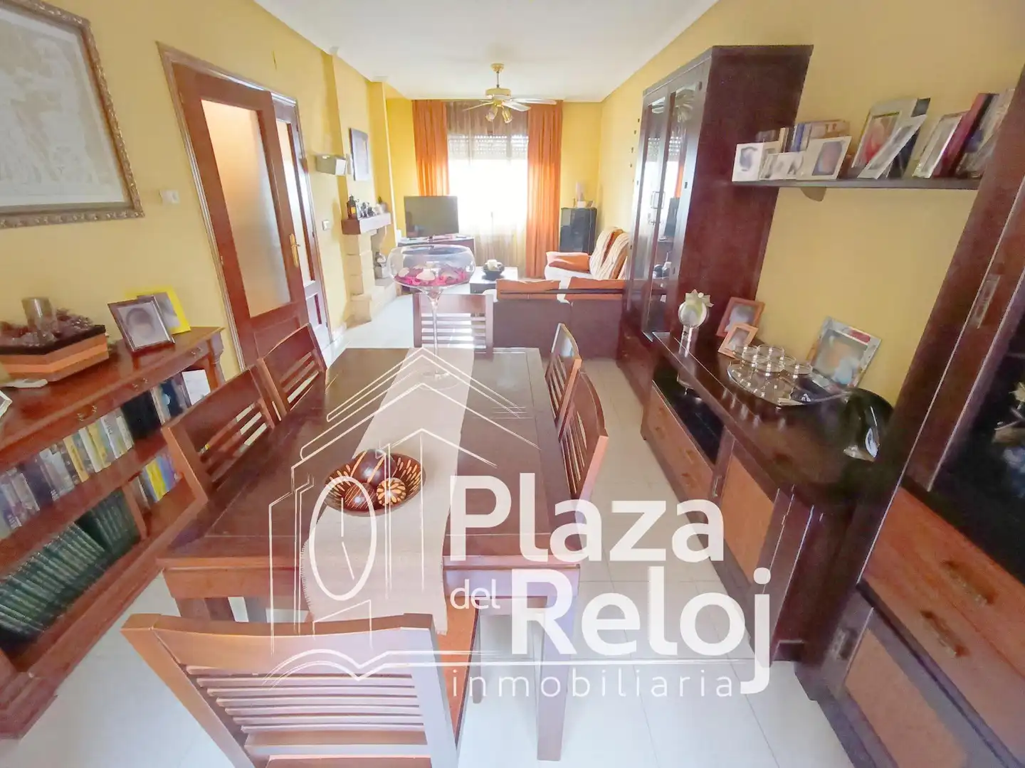Sala de estar de Casa adosada en venta en Talavera de la Reina con Aire acondicionado y Calefacción