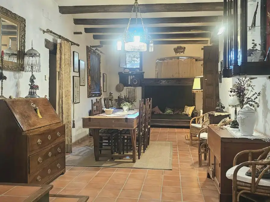 Casa rústica amb jardí en venda a Passeig Cosme I Damia 2, imagen 13
