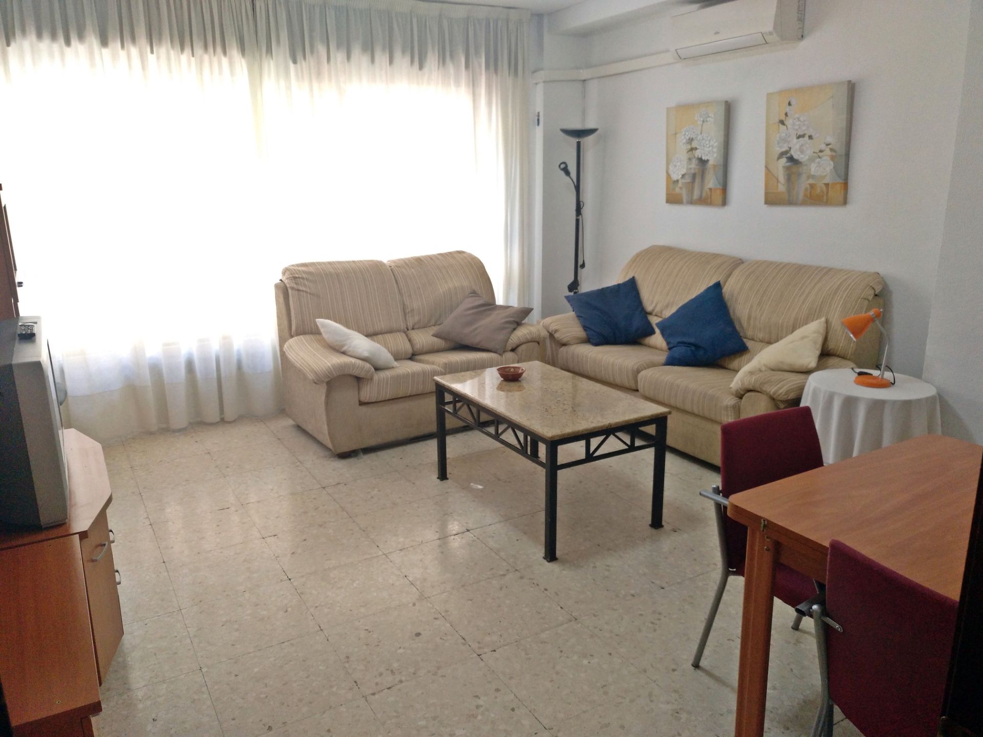 Living room of Flat for sale in  Córdoba Capital  with Air Conditioner and Furnished