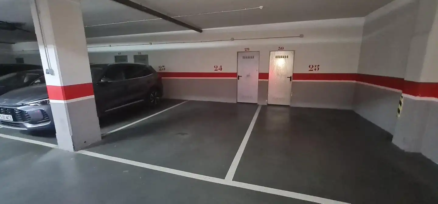Aparcament de Pis en venda en Nueva Almería - Cortijo Grande - Vega de Acá