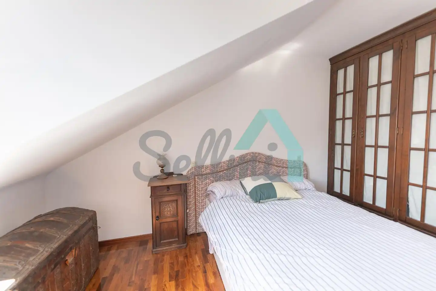 Schlafzimmer von Maisonette zur Miete in Oviedo  mit Heizung, Parkett und Terrasse