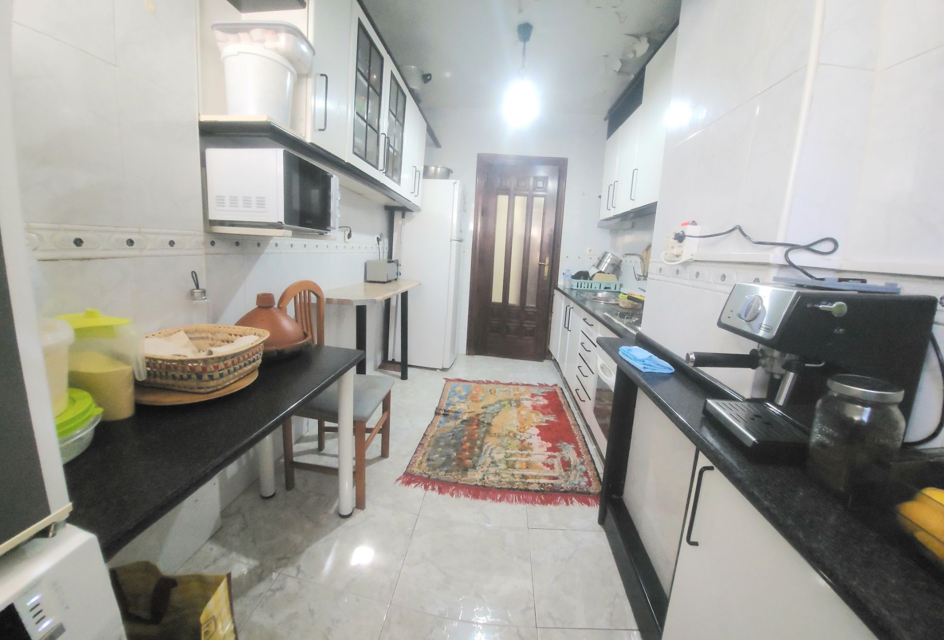 Kitchen of Flat for sale in  Granada Capital  with Terrace