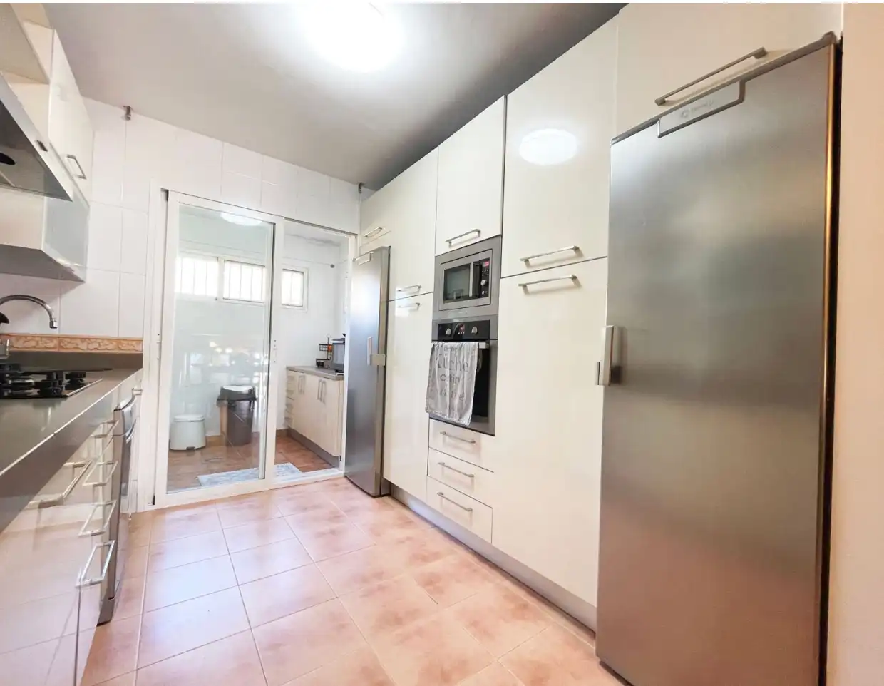 Cocina de Casa adosada en venta en Rincón de la Victoria con Jardín privado, Terraza y Trastero