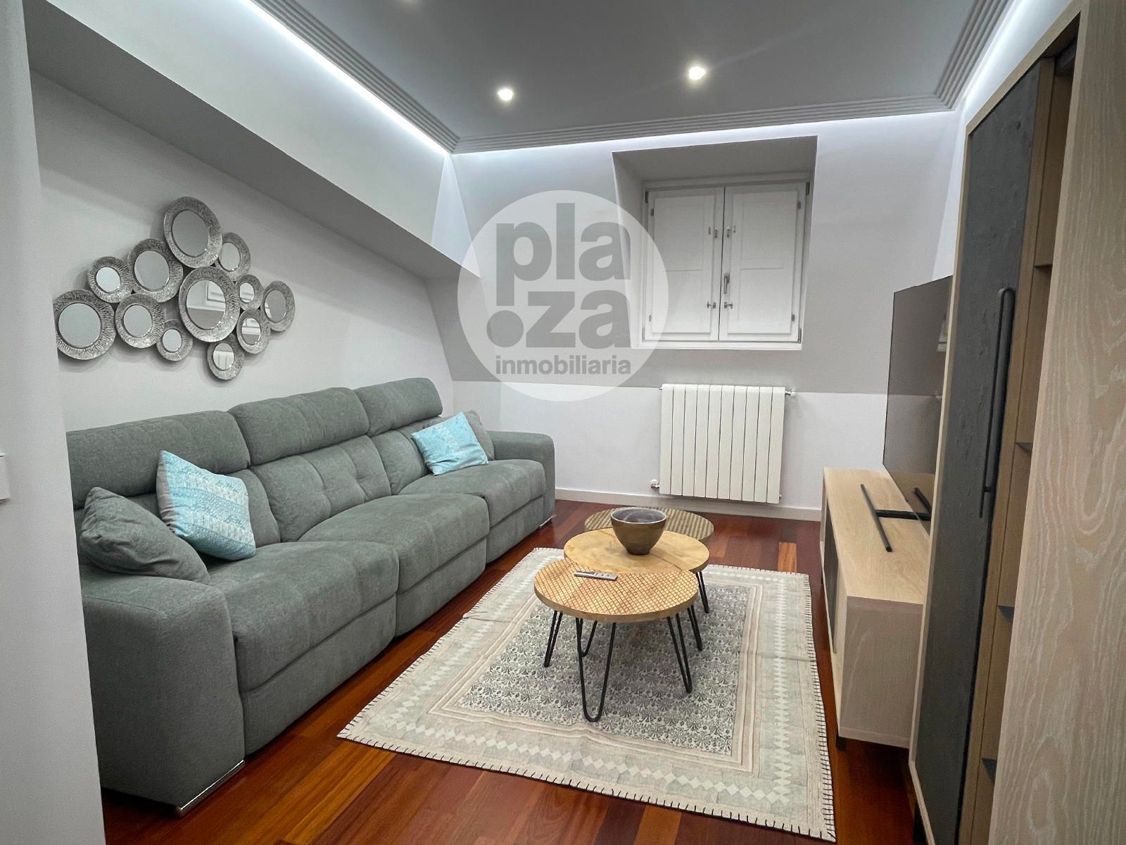 Living room of Attic to rent in Burgos Capital  with Heating and Furnished