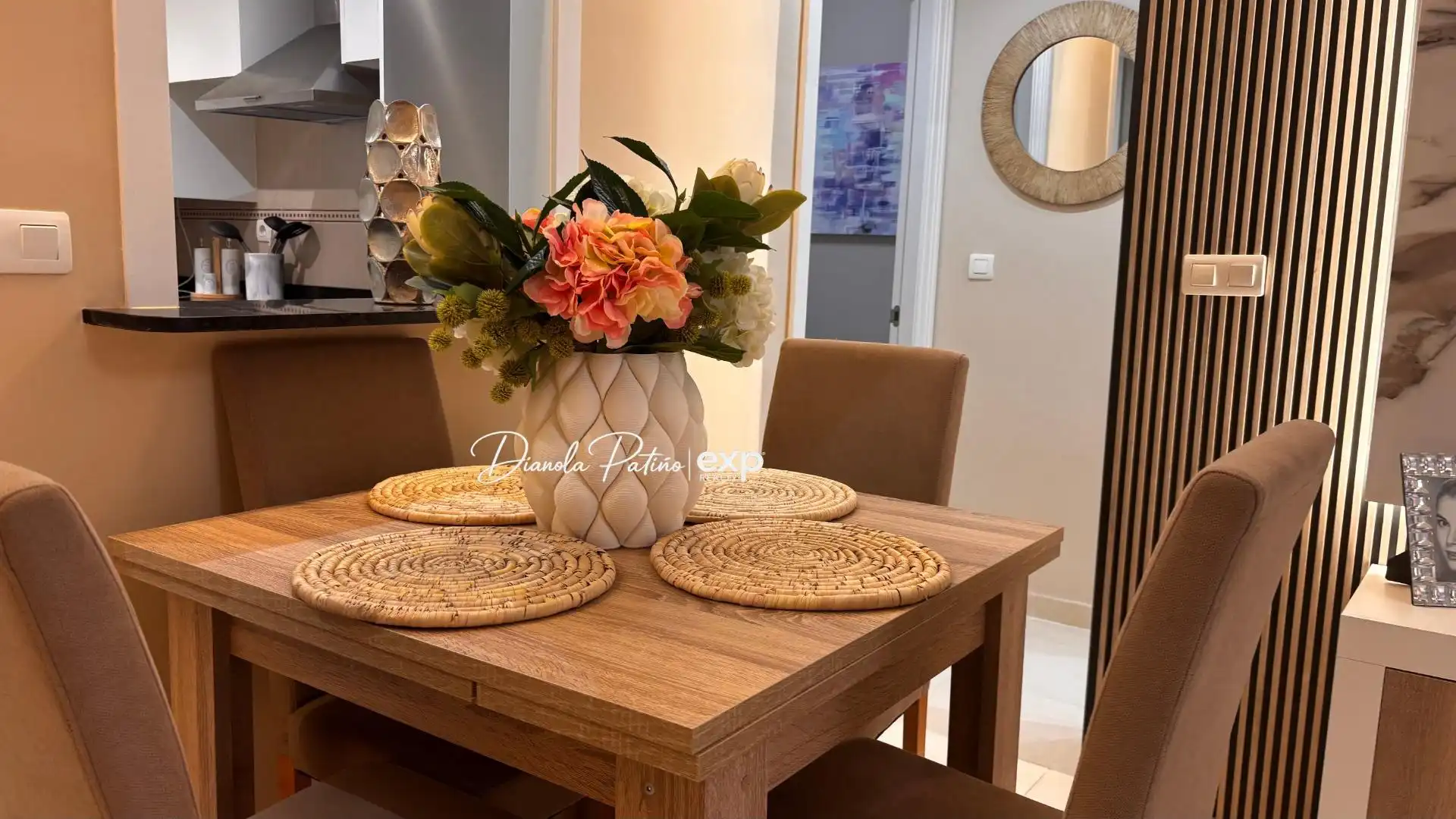 Menjador de Apartament en venda en Oropesa del Mar / Orpesa amb Aire condicionat, Jardí privat i Terrassa