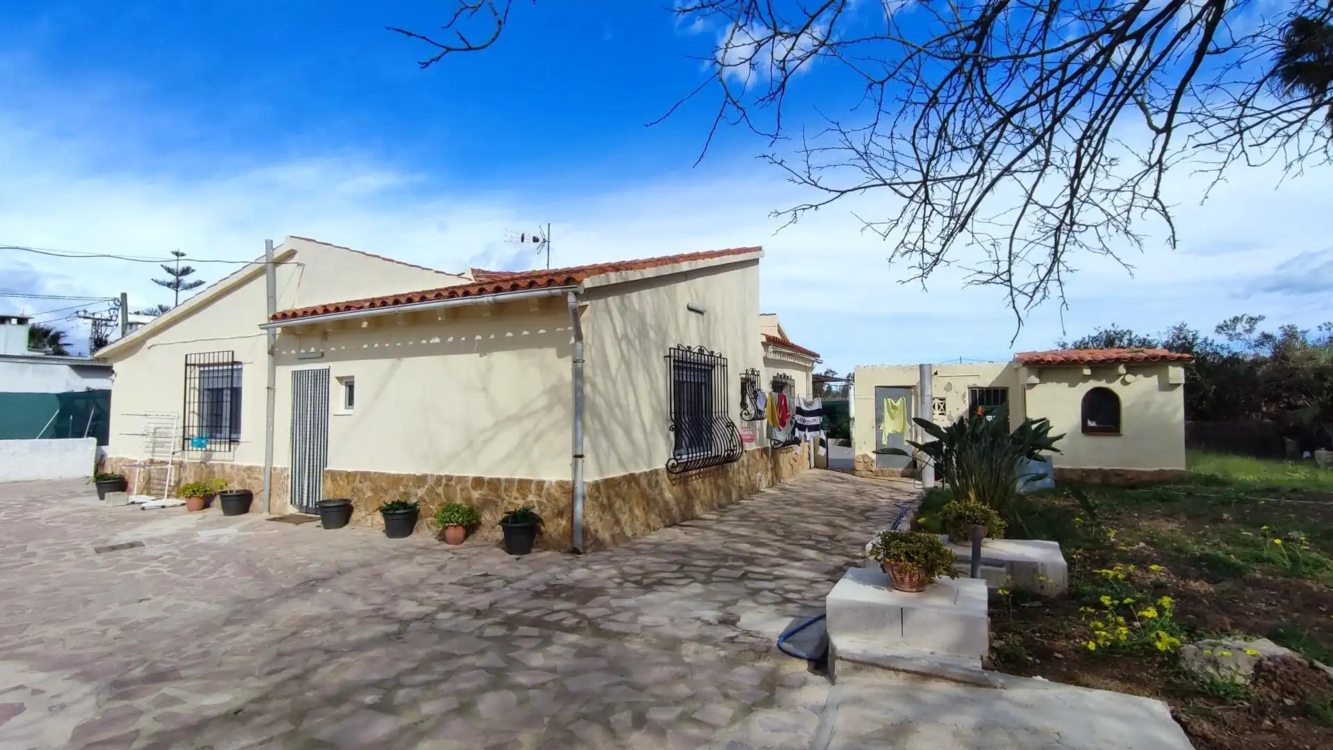 Vista exterior de Casa o chalet en venta en Gandia con Jardín privado, Terraza y Trastero