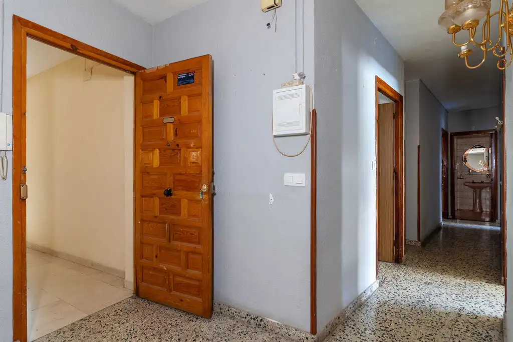 Piso en venta en Mengíbar con Balcón