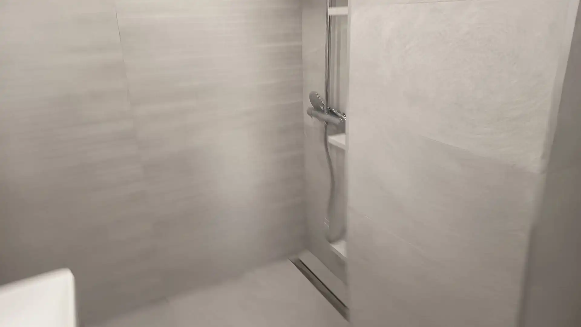 Baño de Piso de alquiler en  Palma de Mallorca con Aire acondicionado, Terraza y Amueblado