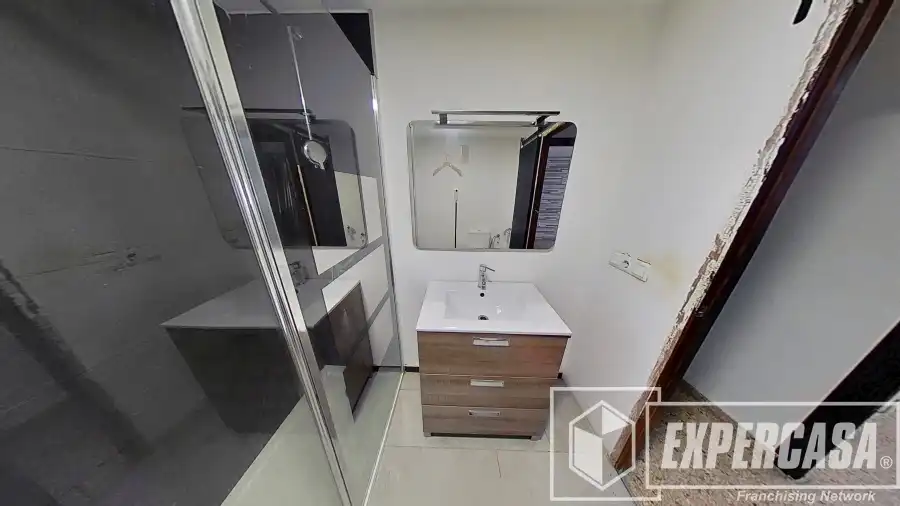 Baño de Piso en venta en Albal con Amueblado