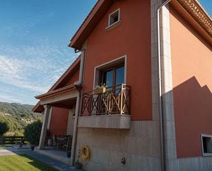 Exterior view of House or chalet for sale in Sanxenxo  with Heating, Terrace and Storage room