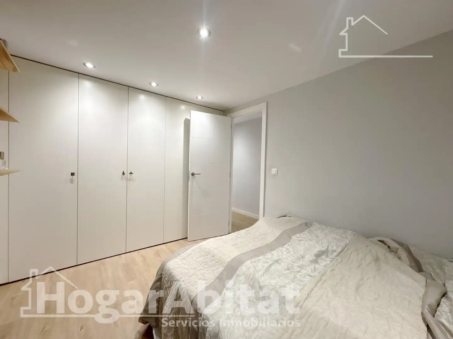 Dormitori de Pis en venda en Gandia amb Aire condicionat i Balcó