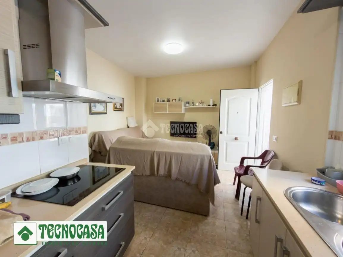 Dormitori de Casa adosada en venda en Adra amb Terrassa