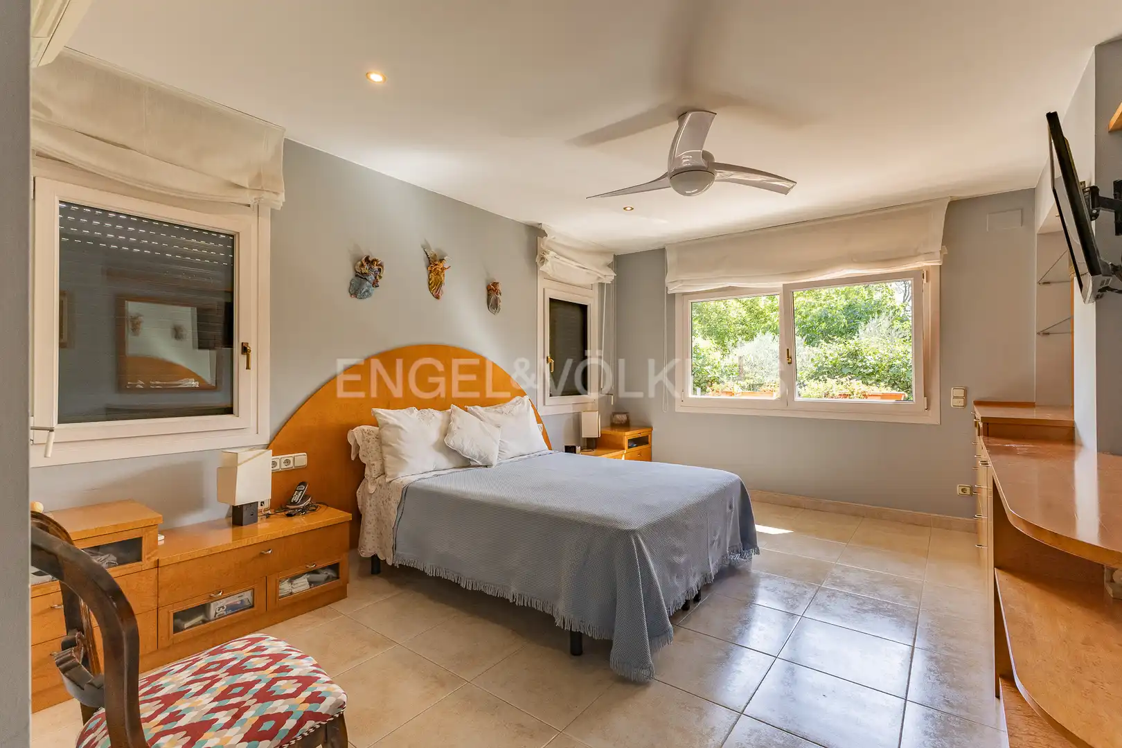 Habitación de Casa o chalet de alquiler en Sant Cugat del Vallès con Calefacción, Jardín privado y Piscina