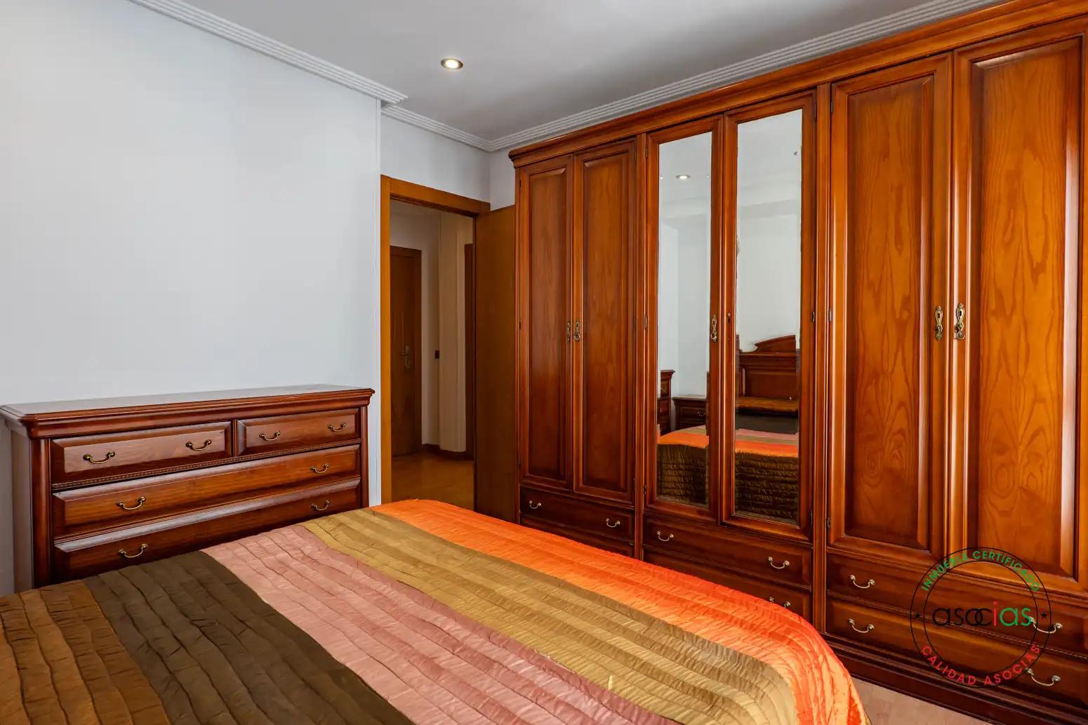 Habitación de Piso en venta en Gijón  con Calefacción y Trastero