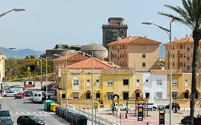 Vista exterior de Pis en venda en Tarifa amb Terrassa