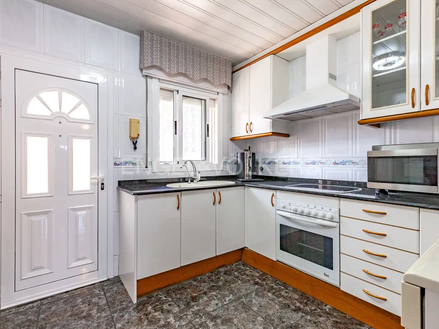 Cocina de Casa o chalet en venta en Terrassa con Aire acondicionado, Calefacción y Terraza