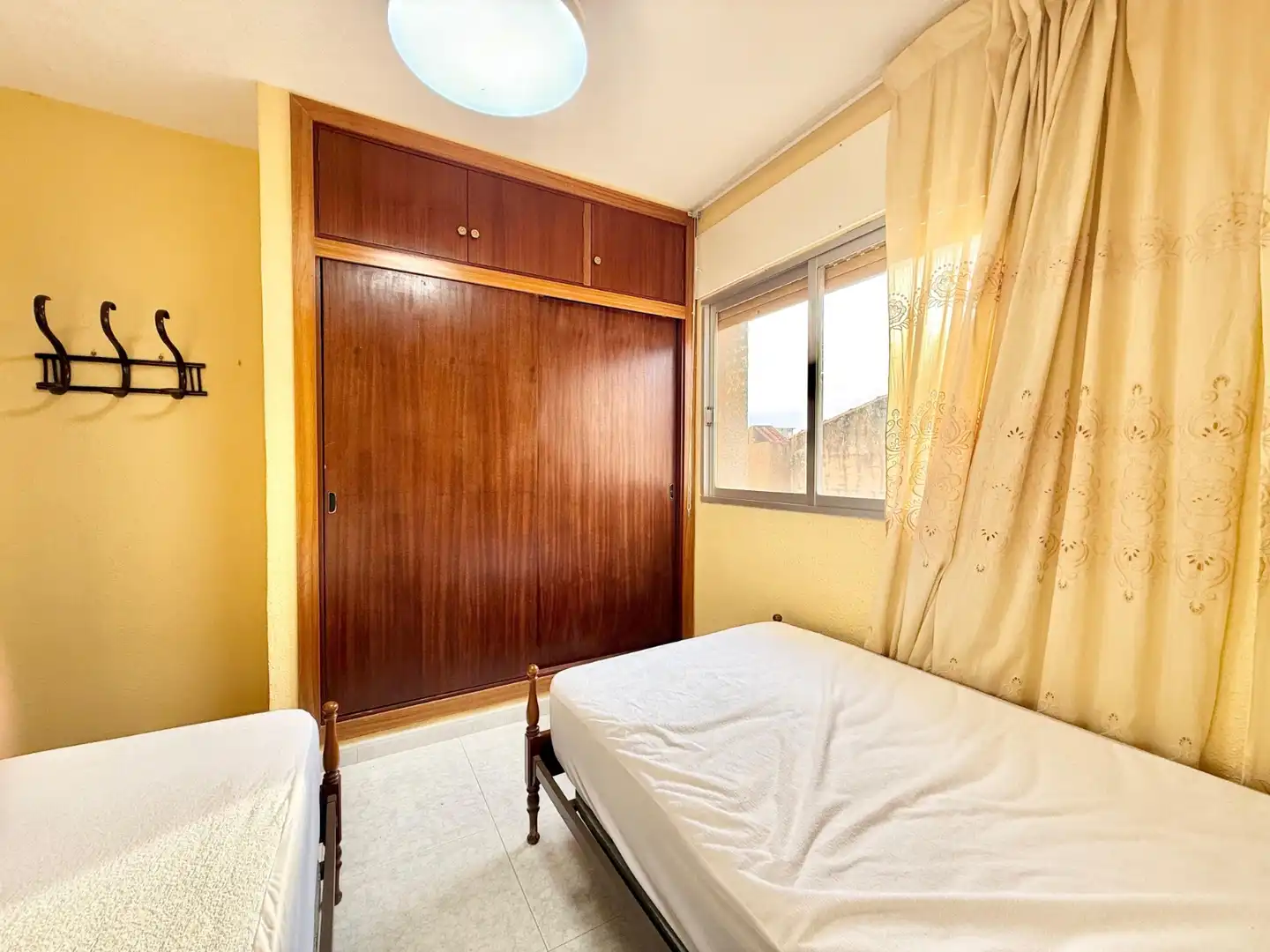 Dormitori de Casa o xalet en venda en San Pedro del Pinatar amb Aire condicionat, Calefacció i Jardí privat