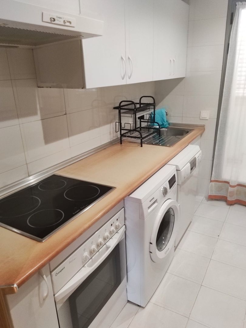 Cuina de Pis en venda en Santa Olalla amb Calefacció i Traster
