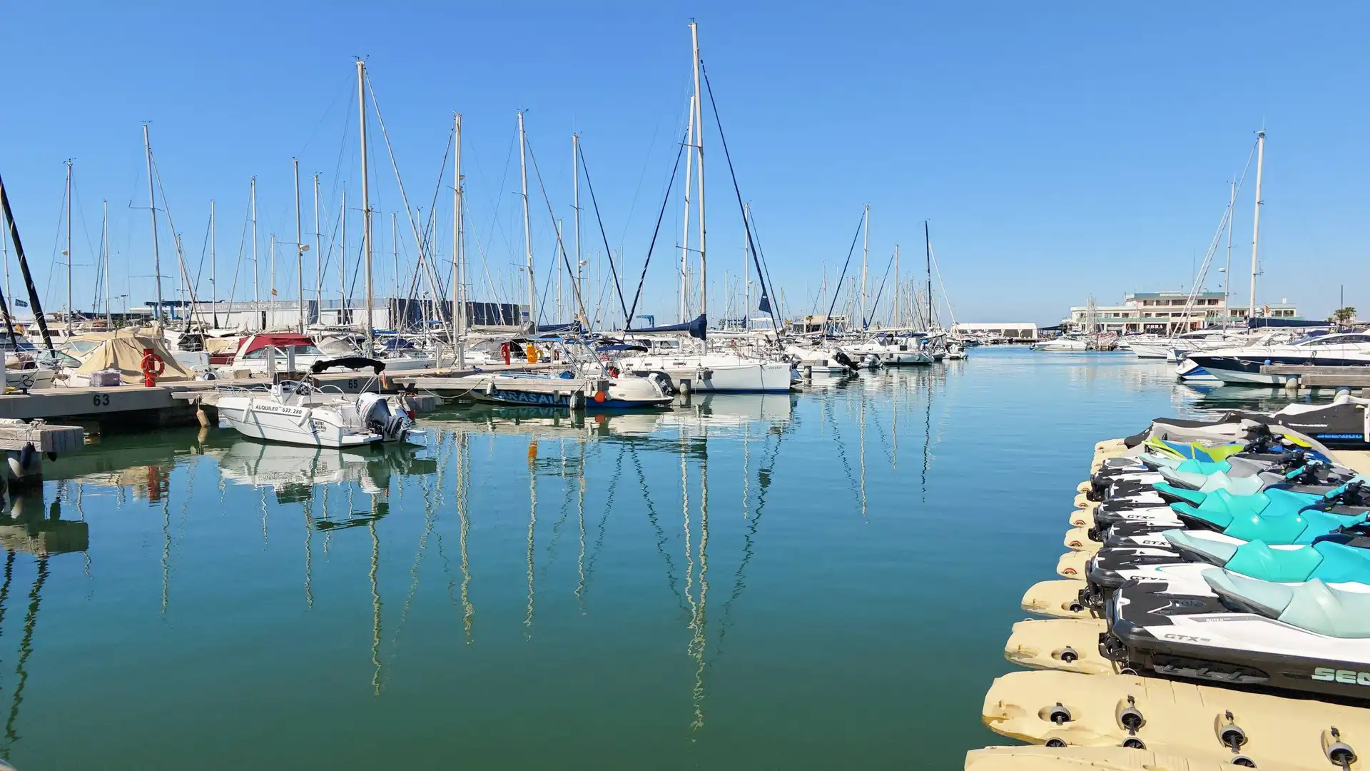 Exterior view of Flat for sale in Santa Pola  with Air Conditioner, Storage room and Furnished
