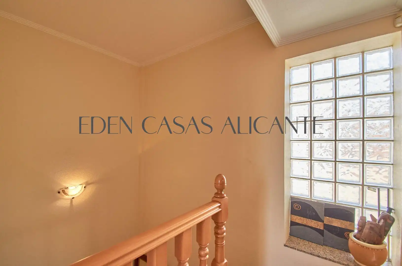 Casa o xalet en venda en Mutxamel amb Aire condicionat, Jardí privat i Terrassa