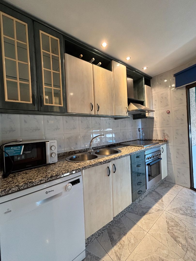 Flat for sale in Calle Andrés de Plasencia, 9, Los Pinos - El Pilar
