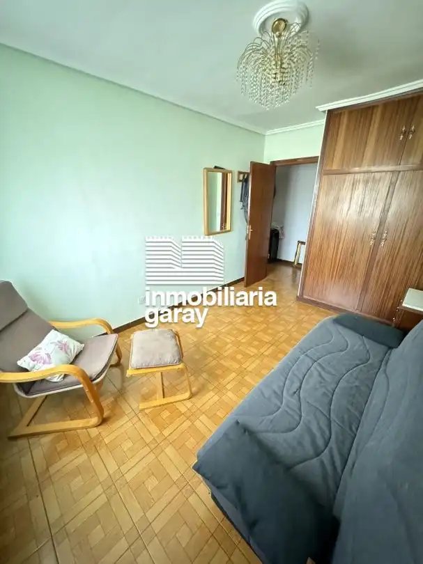 Dormitori de Pis en venda en Merindad de Valdeporres amb Calefacció, Moblat i Balcó
