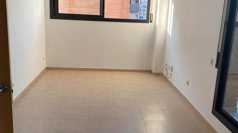 Photo 2 of Flat to rent in Avinguda Constitució, Sant Andreu de la Barca, Barcelona