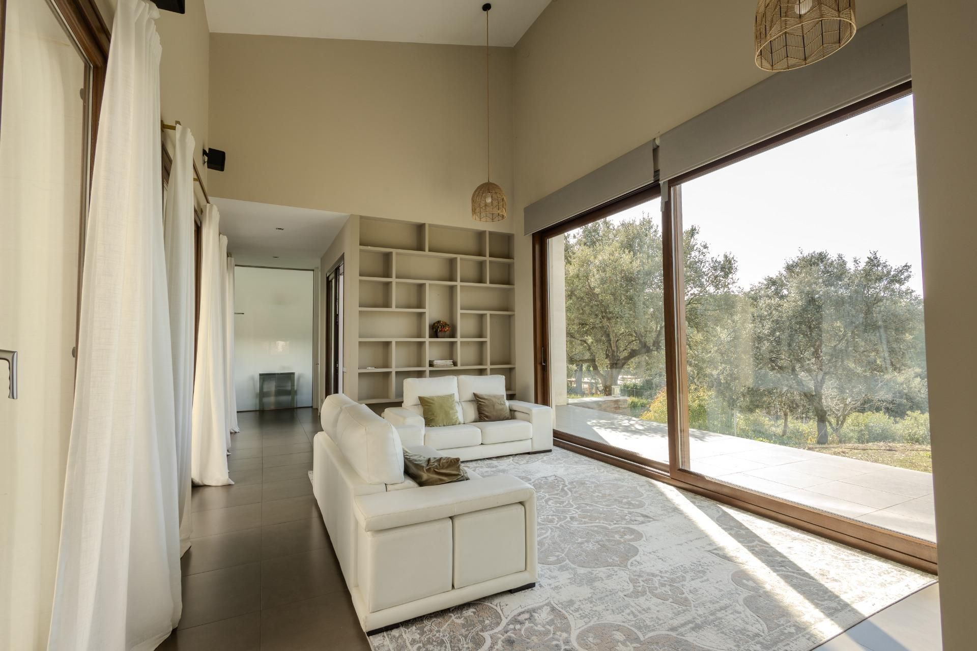 Living room of Houses for rent in Pozuelo de Alarcón