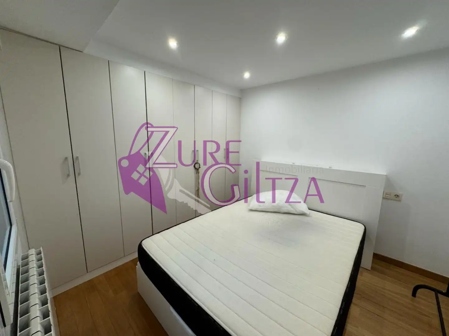 Bedroom of Flat for sale in Durango  with Heating and Furnished