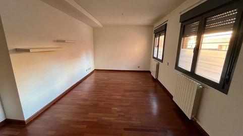 Foto 5 von Erdgeschoss zum Verkauf in Maria Moliner, 5, Yebes - Valdeluz, Yebes