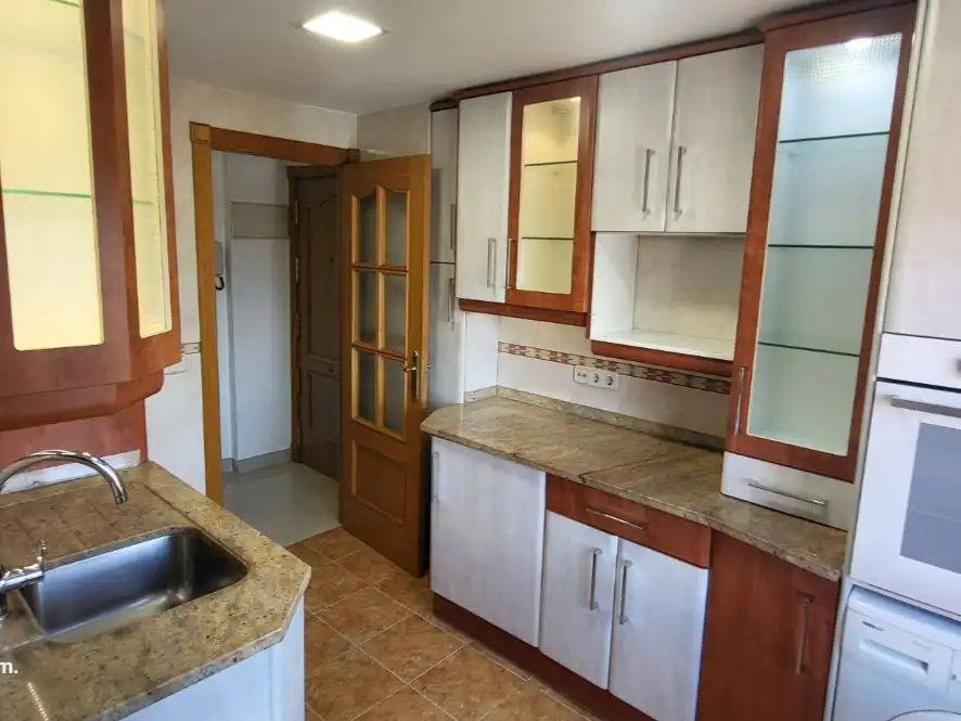 Cocina de Piso en venta en Alcorcón con Aire acondicionado y Terraza